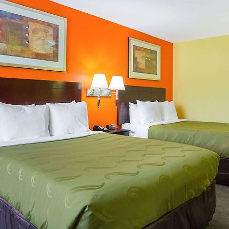 Quality Inn Carthage Экстерьер фото