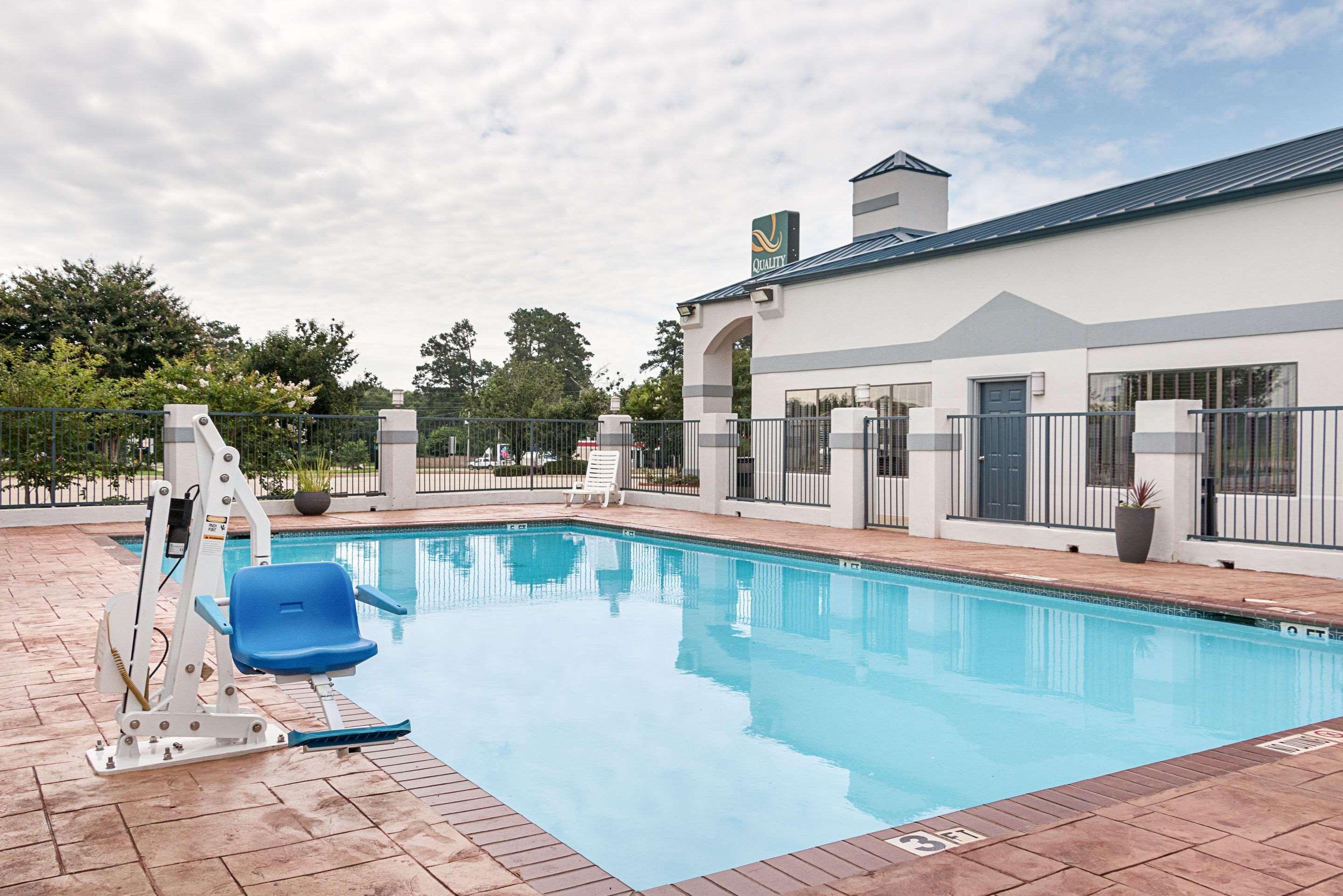 Quality Inn Carthage Экстерьер фото