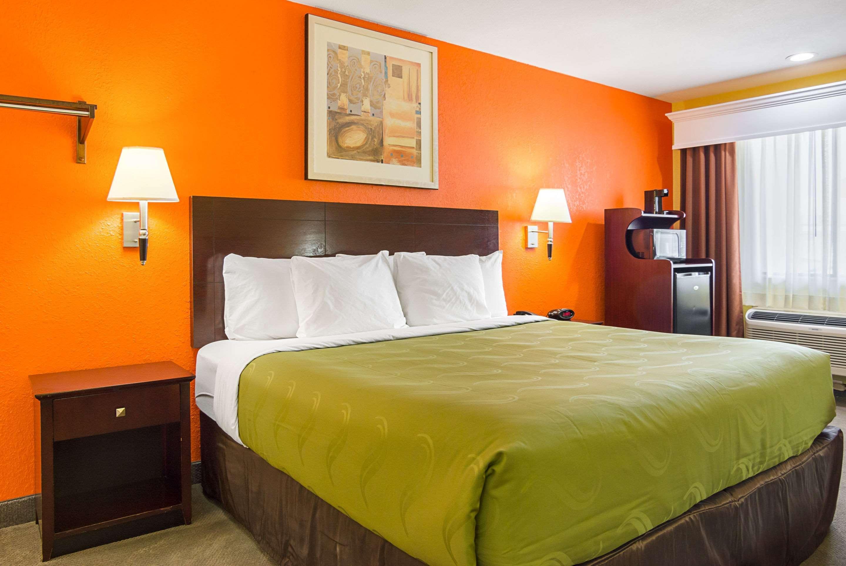 Quality Inn Carthage Экстерьер фото