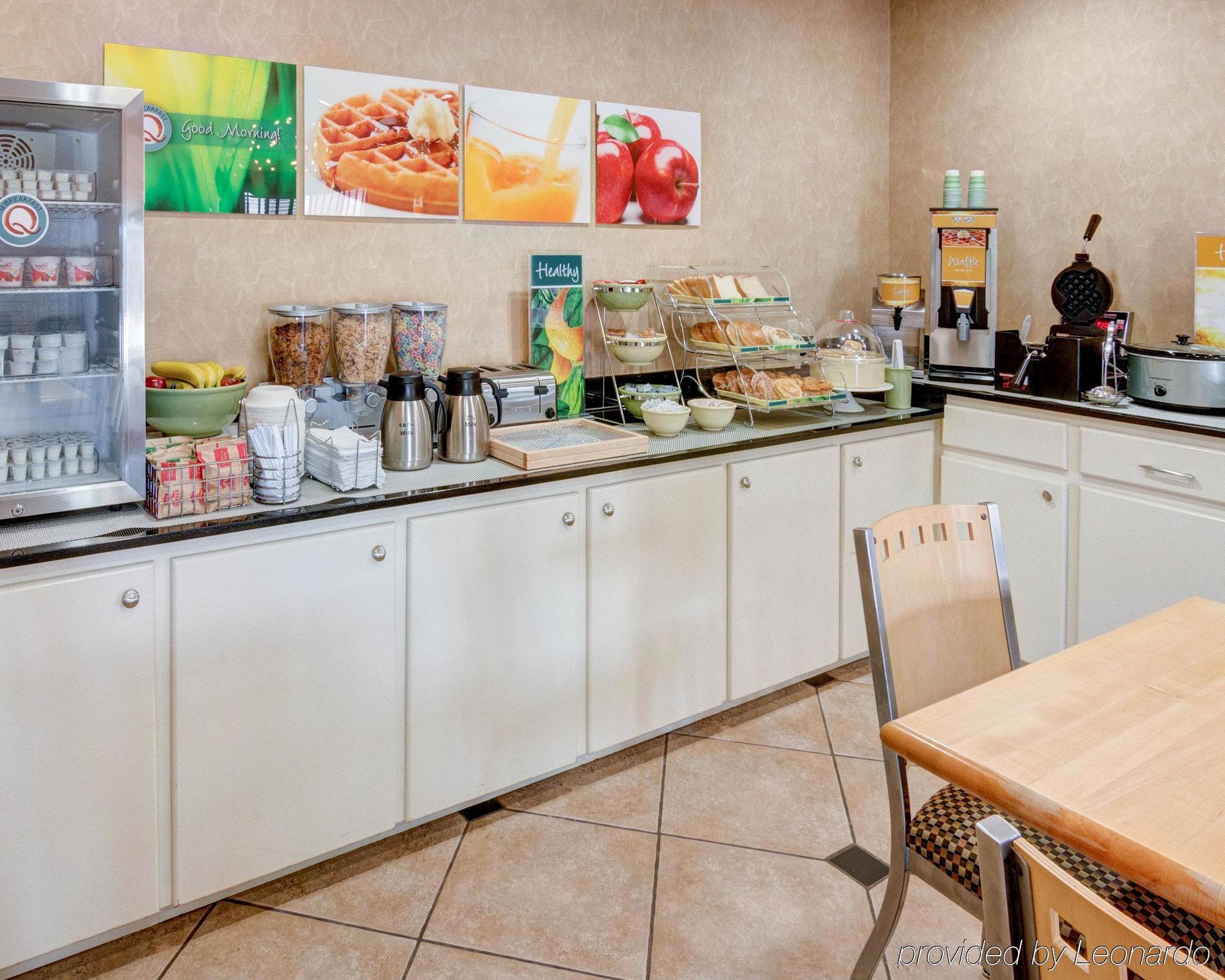 Quality Inn Carthage Экстерьер фото