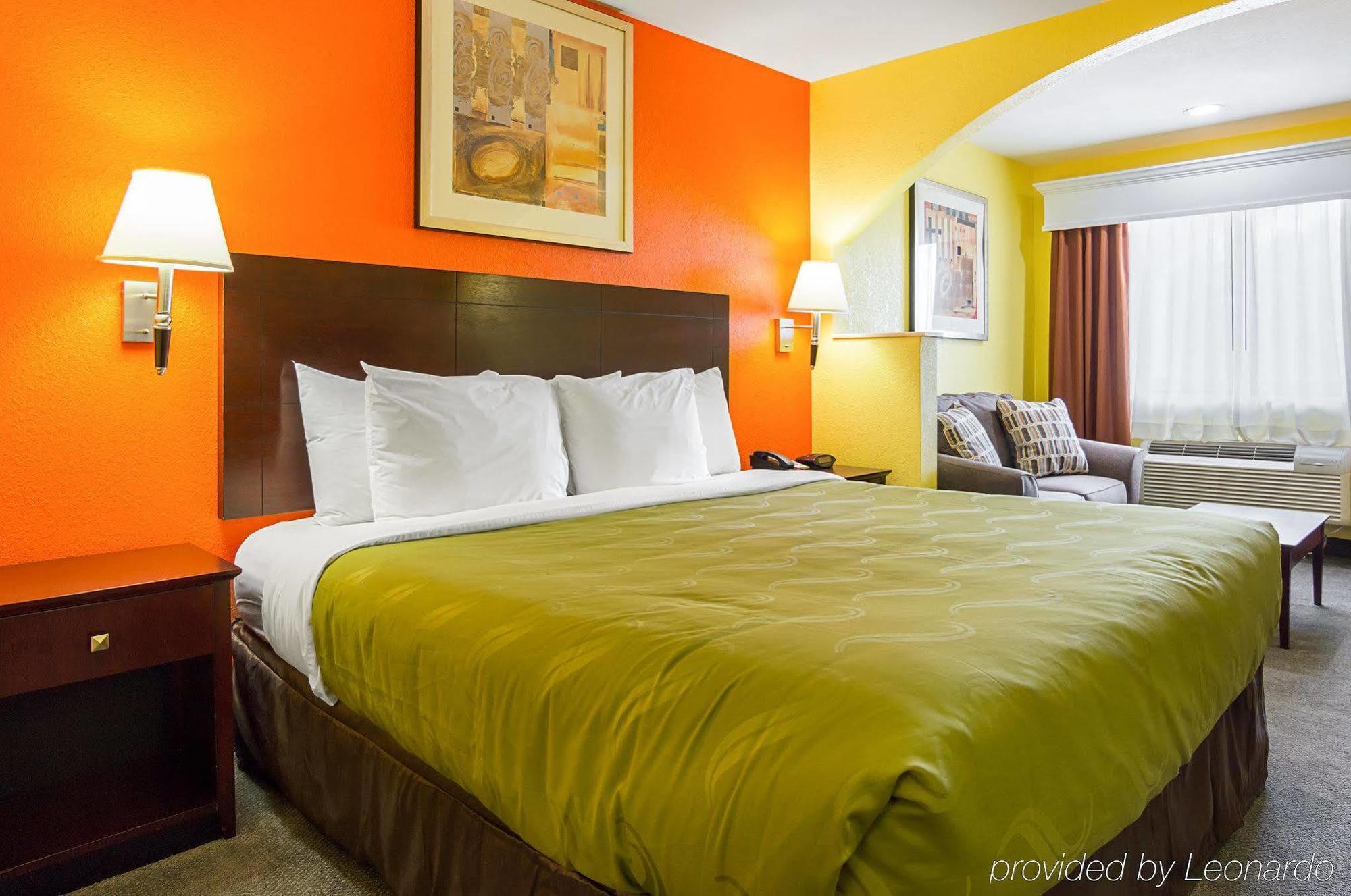 Quality Inn Carthage Экстерьер фото